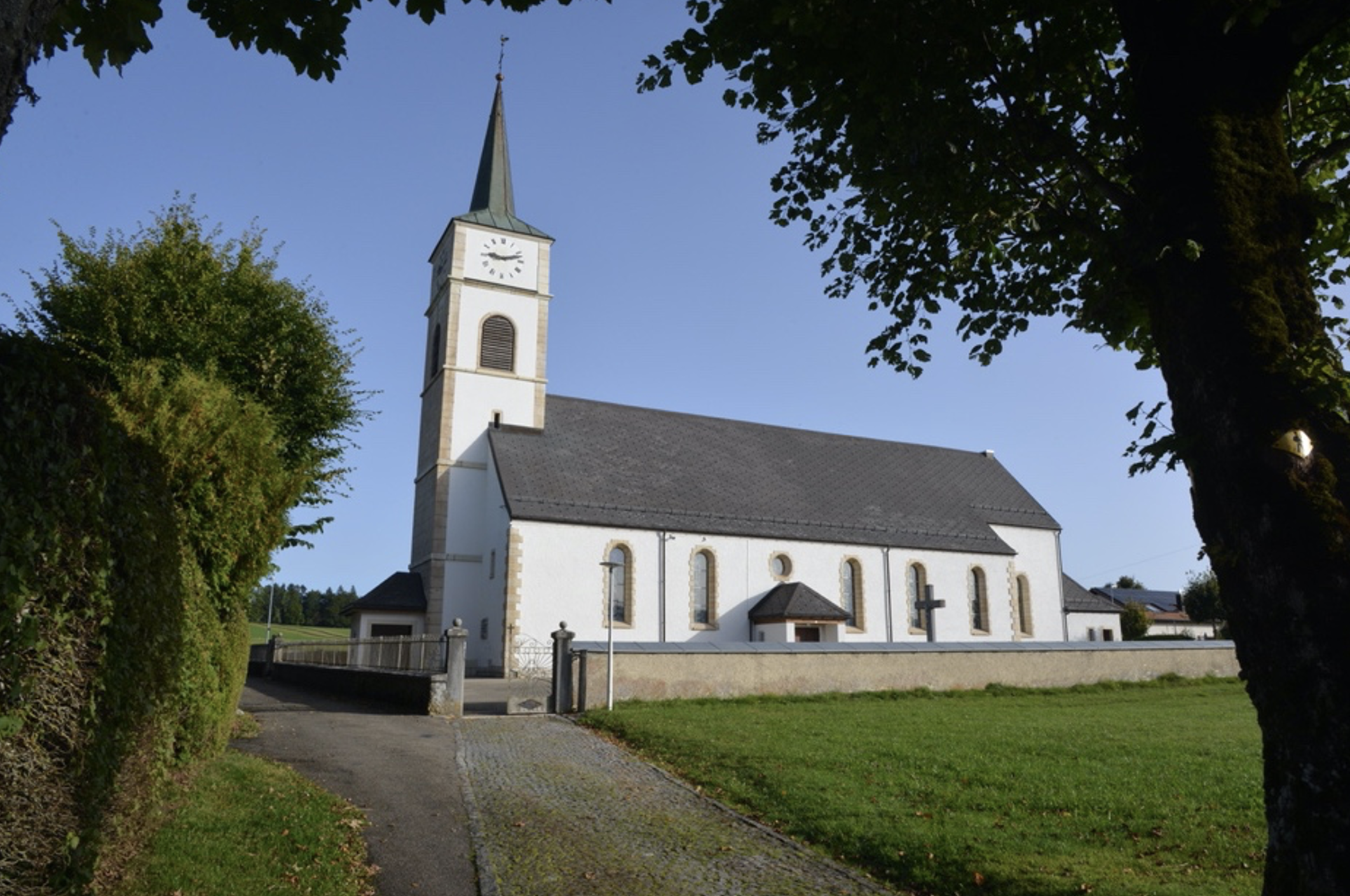 Eglise Lajoux